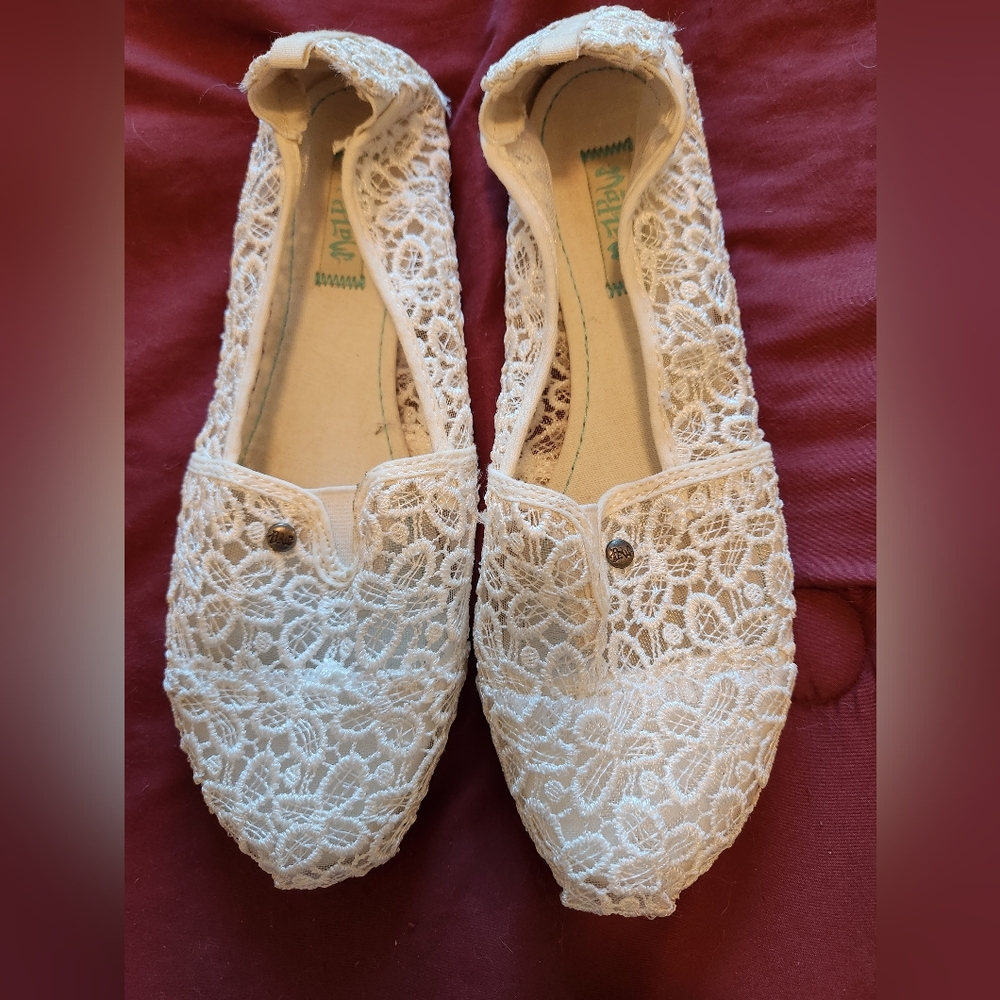 Mad Love Brand casual flats